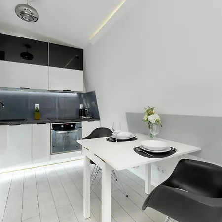 شقة Charming In With Parking By Renters *