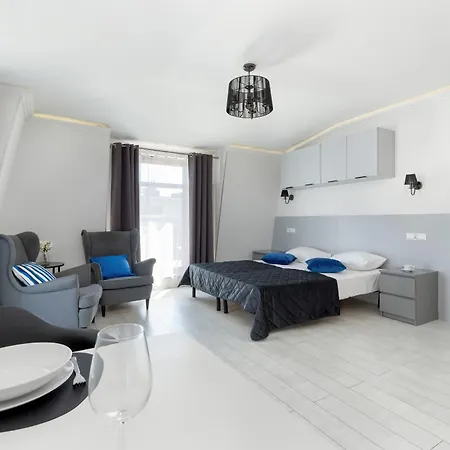 Charming In With Parking By Renters شقة سوبوت